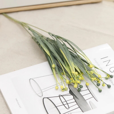 Bijelo umjetno cvijeće Berry plastika za uređenje doma Božićni vjenčani pribor Lažni obrt za rezanje cvijeća DIY aranžman