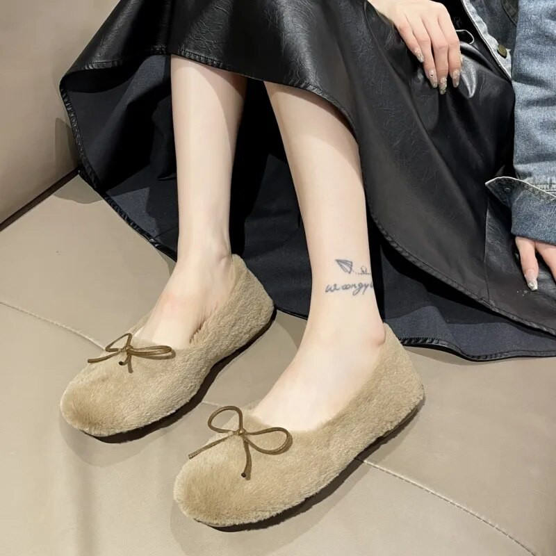 Nove zimske cipele za čamac za žene Vunene balerinke Bijele natikače Udobne ženske cipele s leptir mašnom Largeh Tople, podstavljene pamukom 1649C