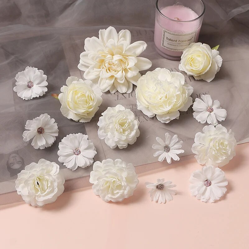 Balti mākslīgie ziedi Galvas zīda viltoti ziedi mājas dekorēšanai ballītes kāzu dekorācijas DIY Valentīna dienas dāvanas Aksesuāri