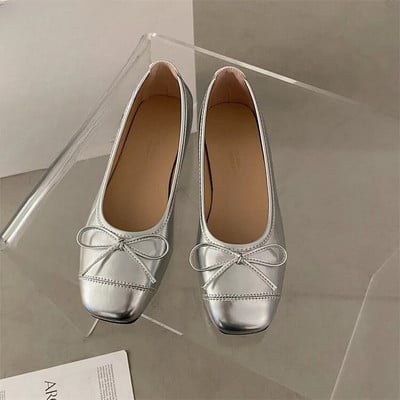 Eleganti sieviešu apavi ar fliteriem Ērti pavasara ikdienas sieviešu apavi ar kvadrātveida purngaliem, ērtas laivas, mirdzošas sieviešu apavi