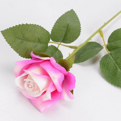 Művörös rózsák Virágok Valentin-nap, Valósághű virágzó rózsák, Egyetlen hamis virágcsokrok Otthoni esküvői parti dekoráció