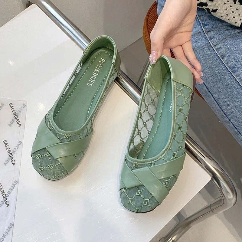 Europa i Amerika Nove mrežaste udobne ravne prozračne cipele sa šiljatim prstima Vjenčane mladenke za svečane zabave Ženske ravne cipele vc4222