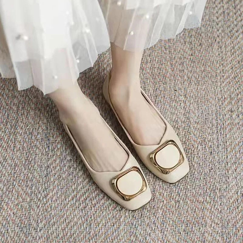 Nove ženske cipele za čamac Ravne cipele s četvrtastim prstima Ravne cipele s kvadratnim gumbima Udobne ženske cipele od meke kože crne mokasine 1441N