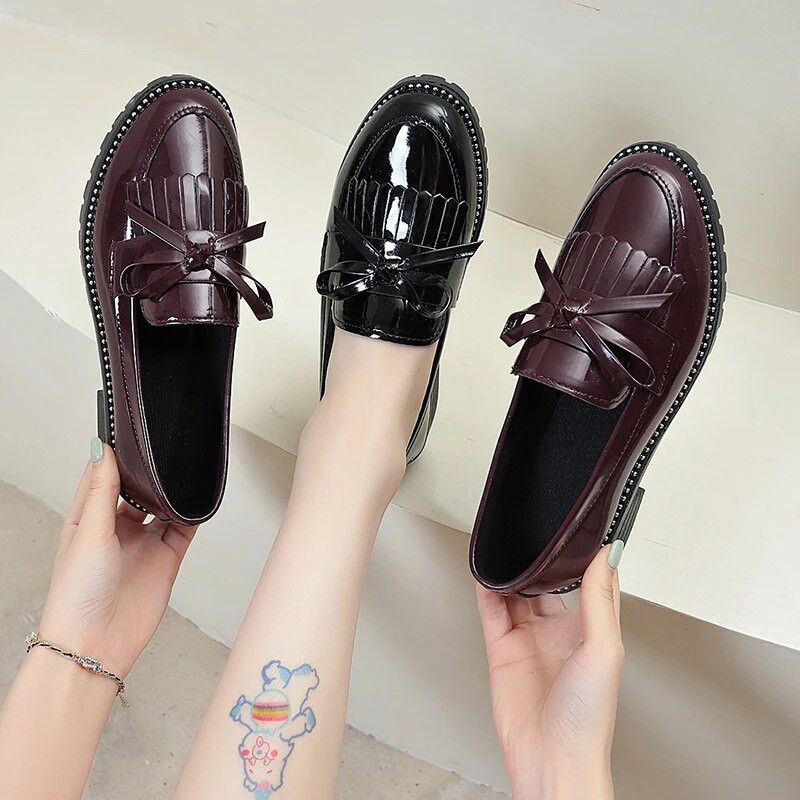 Fekete lakkbőr női naplopók, 2022, új divatos, lábbeli, női cipők, bojt, alkalmi, masnis, lapos cipők, női