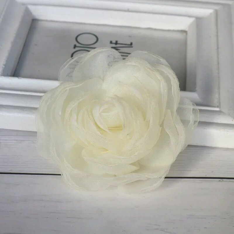 5Pcs 9CM Ručno izrađena gaza Organza Tkanina Umjetno cvijeće Ukrasi za glavu Vjenčanica Dodaci za dom DIY Lažni cvijet