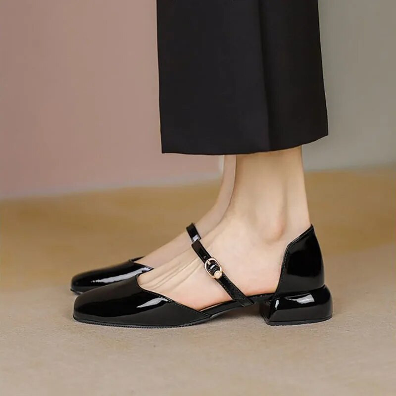Ženske ravne sandale Mary Jane Lakirane dizajnerske cipele za žene Cipele s niskom petom Svečane cipele s kopčom Sandalias mujer Ljeto 1180N