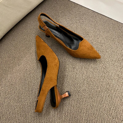 Uued naiste tasapinnalised Patchwork T rihmaga kingad valged mustad Patchwork nahast kingad terava ninaga madalad kontsad Vintage Zapatos Mujer 1342N