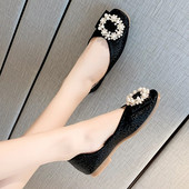Plus veličina 35-42 Ženske ravne cipele s perlama za žene Mokasine Balerinke s kristalima Udobne plitke cipele Proljeće 1141N