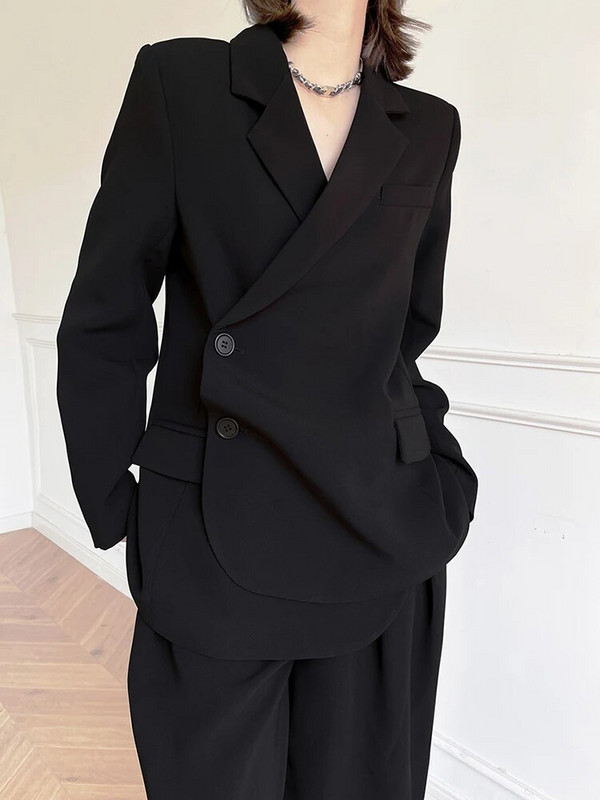 [LANMREM] Augstākās klases uzvalks, 2 daļīgs komplekts sievietēm, asimetriskas pogas, vaļīgas bleizeri ar augstu vidukli, platas bikses 2023. gada rudens, jauns 26D4784