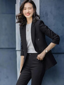 Korejsko modno odijelo za karijeru Žensko novo zeleno uredsko žensko odijelo s dvostrukim kopčanjem dugih rukava 2023. i uske hlače s visokim strukom