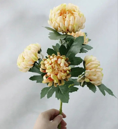 Didelės medetkos chrizantema su lapeliais baltais Dirbtinis šilkas Gėlės kambario stalo dekoras vestuviniai žiedai