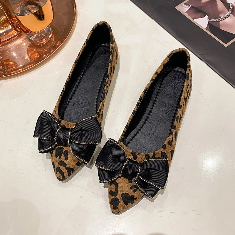 Nove ženske ravne cipele s leopard čamcem na špicaste vrhove Ravne cipele s ravnim prstima za žene Plitke cipele s mašnom Balerinke Pojedinačne cipele 1143N