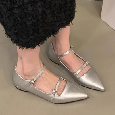 Sieviešu dzīvokļi ar dubultu sprādzi Mary Janes kurpes ar smailiem purngaliem ādas apavi pavasara rudens baleta dzīvokļiem sievietēm, melns sudrabs 1572N