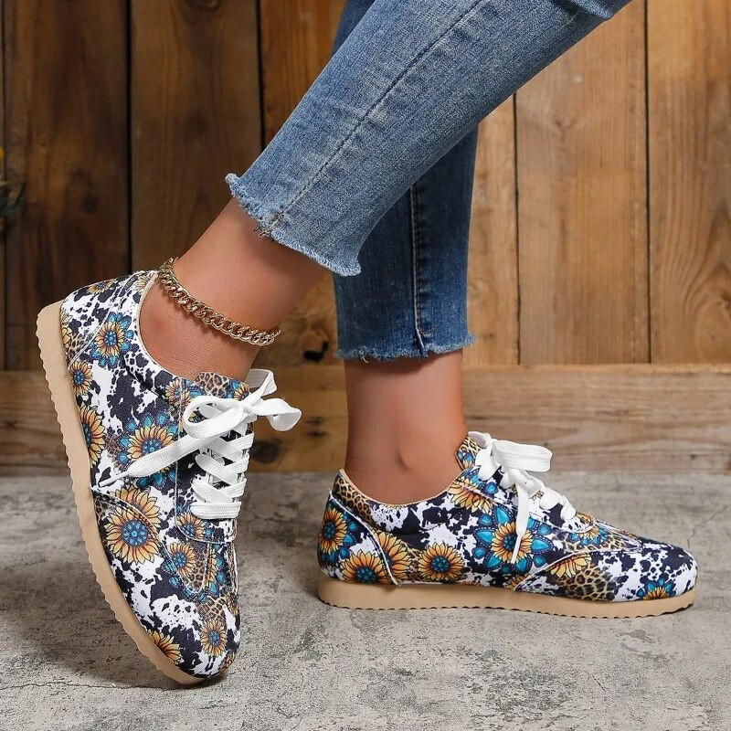 Modes platforma Sieviešu apavi Jauna apdruka Izšūšana Ikdienas apavi Šņorējami Neslīdoši Sieviešu kedas Vulkanizēti apavi ar zemu augšdaļu