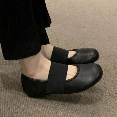 2023. gada jauni agrā rudens franču retro stila apaļie purngalu baleta plakanie augstpapēžu kurpes sievietēm