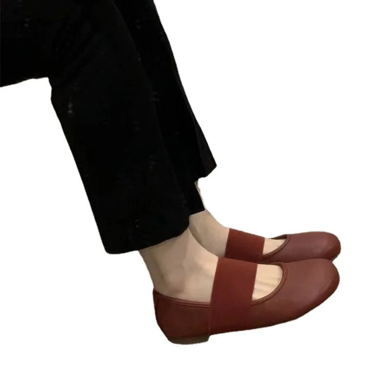 2023. gada jauni agrā rudens franču retro stila apaļie purngalu baleta plakanie augstpapēžu kurpes sievietēm