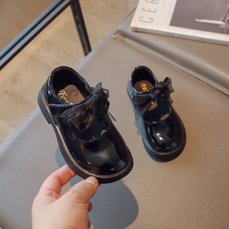 Djevojčice Kožne cipele za plesnu zabavu Vjenčanje Crne školske dječje ravne cipele s čipkanom leptir mašnom Princeza Slatka moda 2023. proljeće 26.-36.