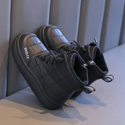 2023-as új lányok rövid csizmák egyszínű varrás oldalon cipzárral fiú csizmák Drop Shipping gyerekeknek Chelsea csizmák koreai stílusú sportcipők