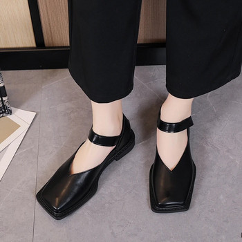 2022 Дамски равни обувки Дамски луксозни обувки с пързалки Мокасини Женски пантофли с калъфка Дизайнерски мулета с равни меки базови римски санда