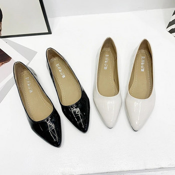 Прости, удобни дамски професионални плоски обувки 2022 г. Нов остър европейски стил Дамски лачени обувки тип лодка Дамски обувки