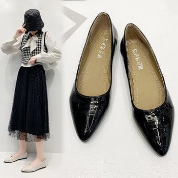 Прости, удобни дамски професионални плоски обувки 2022 г. Нов остър европейски стил Дамски лачени обувки тип лодка Дамски обувки