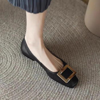 Нови дамски обувки с равни обувки с квадратни пръсти Плоски обувки с квадратни копчета Черни мокасини Основни равни сватбени обувки на нисък ток