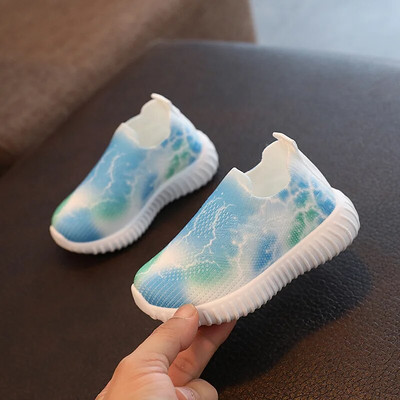 Daudzkrāsainas trikotāžas mazuļu kedas ikdienišķas čības Modes un elpojošas bērnu, meiteņu zēnu sporta apavi