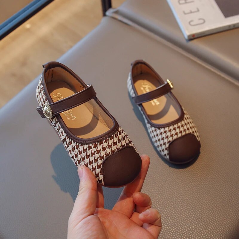 2023. gada jaunas vienkāršas meitenes, Mērija Džeinsa ballīšu kāzu šoviem PU mīkstās princeses apavi bērniem, daudzpusīgi bērnu modes kurpes kurpes