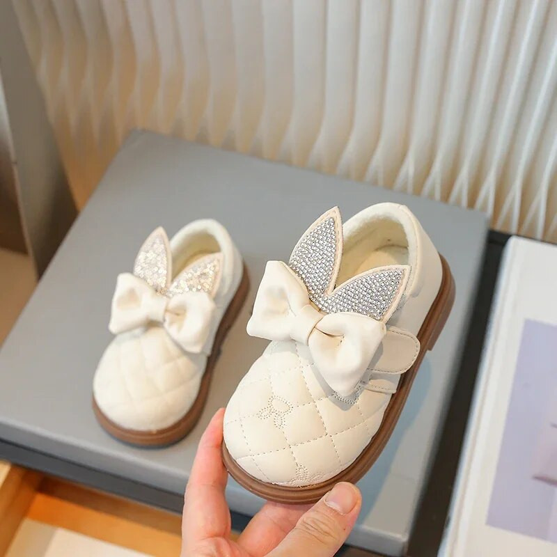 2023. g. rudens, jauni zīdaiņu meiteņu ikdienas apavi Korejiešu stila trusis auss, salda princese, mīksta zole, rhinestones, jauki, vienkrāsaini apavi bērniem