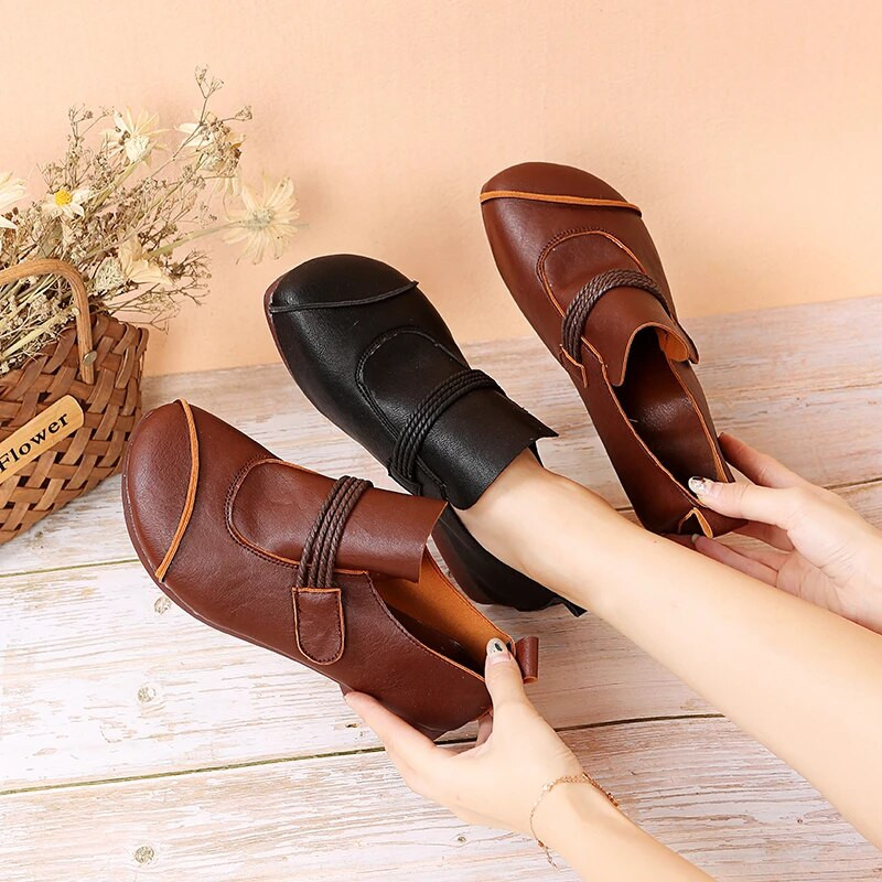 New Arrive Retro Női Lapos Cipők Divatos Kerek Lábujjak Slip on Női Őszi Cipők Alacsony Sarkú Botas Női Pu Bőr Cipők