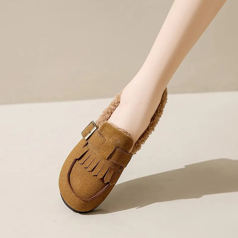 Nove ženske ravne cipele od umjetne antilop kože od pliša, zimske cipele s resama Mokasine s janjećom dlakom Ravne cipele s crnim remenom Topli Zapatos Mujer 1570N