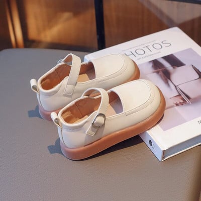 Dječje cipele 2023. Jednostavne neukrasne ležerne cipele za djevojčice Cipele za malu djecu Proljetne nove mekane prozračne jednostavne neklizajuće ravne cipele PU