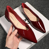 Liela izmēra sieviešu apavi Modes ar smailiem purngaliem, sekla laivu apavi Luksusa lakādas sūkņi Biroja dāmu mīkstās zoles uzvelkami plakanie