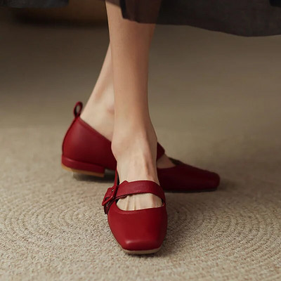 2023 tavaszi női cipők Mary Jane fehér alacsony sarkú ruha cipő csatos sekély elegáns női cipő négyzet orrú csónakcipő 1059N