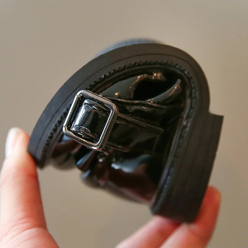 Dječje kožne cipele Ravne cipele za djevojčice PU lakirana koža Princess Slatke Oxfordke Britanski dizajn Modni klasik s mašnom Dječje