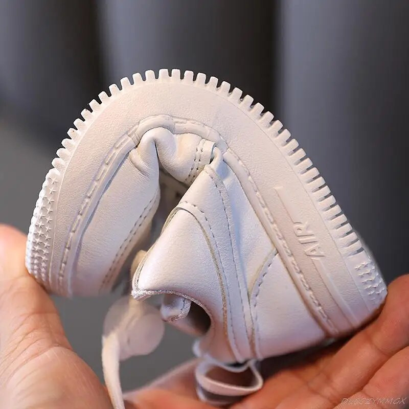 Nove dječje tenisice za djevojčice i dječake, jesenske dječje cipele protiv klizanja, mekano dno, udobne sportske bijele cipele, ležerne ravne cipele za malu djecu