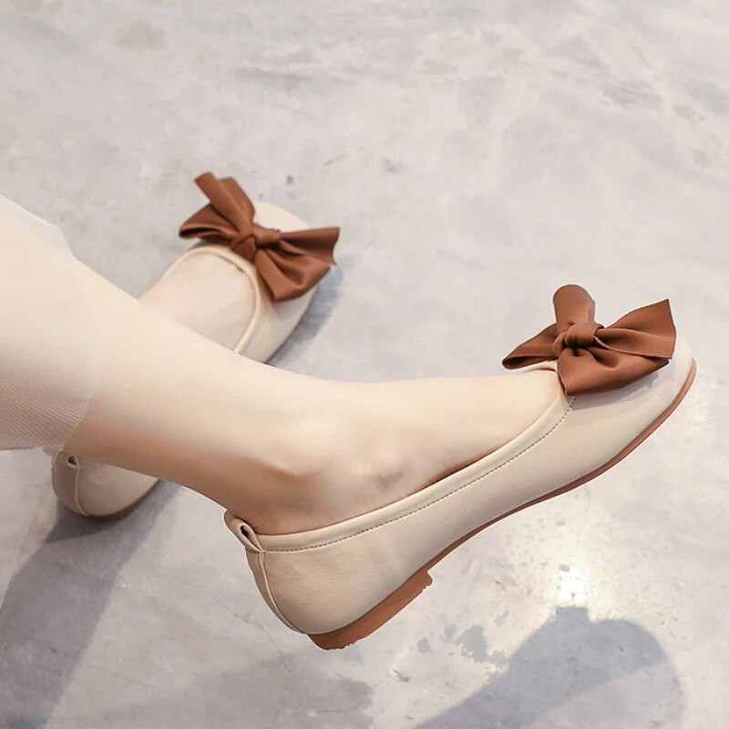 Δερμάτινα πτυσσόμενα μπαλαράκια με πεταλούδες, γυναικεία μοκασίνια, γυαλιστερά, γυναικεία γυναικεία παπούτσια με τετράγωνα δάχτυλα, μπαλαρίνα femme vc4339