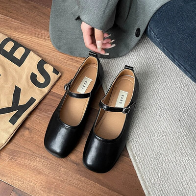 Sieviešu Mary Janes apavi kvadrātveida purngaliem sievietēm ar sprādzes siksnu, ādas apaviem meitenēm, studentu apavi, melni pavasari 1539N