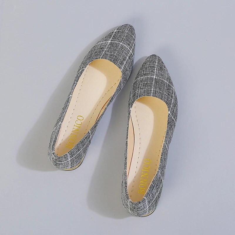 Tīklsarkans, mazs aromāts, smailas, plakanas zoles apavi Sieviešu pavasara Universāla mīksta zole Sieviešu apavi seklā mutē