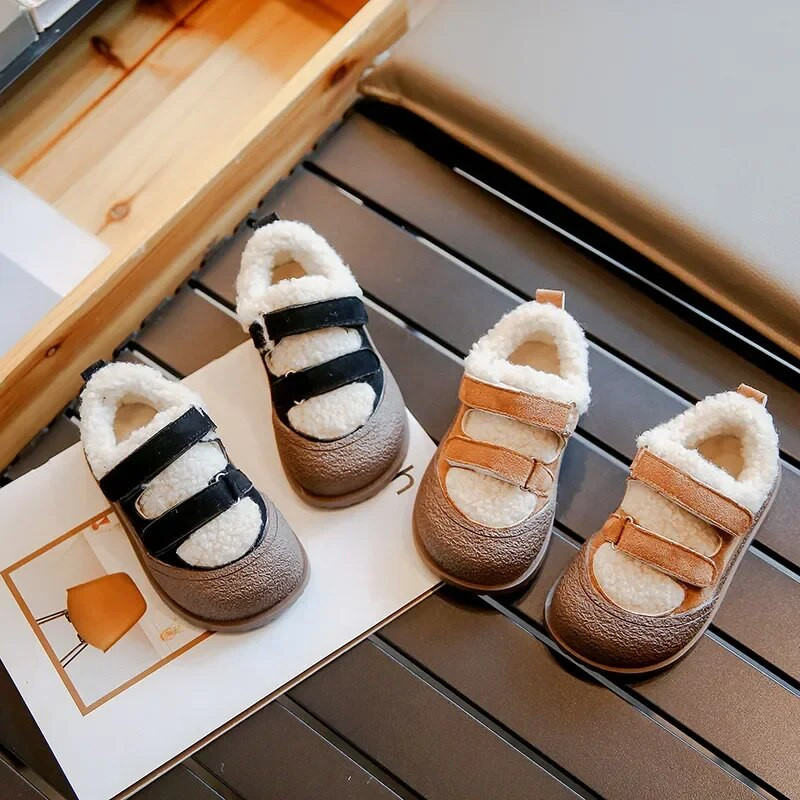 2023. gada ziemas bērnu kokvilnas apavi, mīkstas zoles mokasīna apavi zēniem un meitenēm, jēra vilna, silti apavi, neslīdoši, āķa un cilpas zēniem