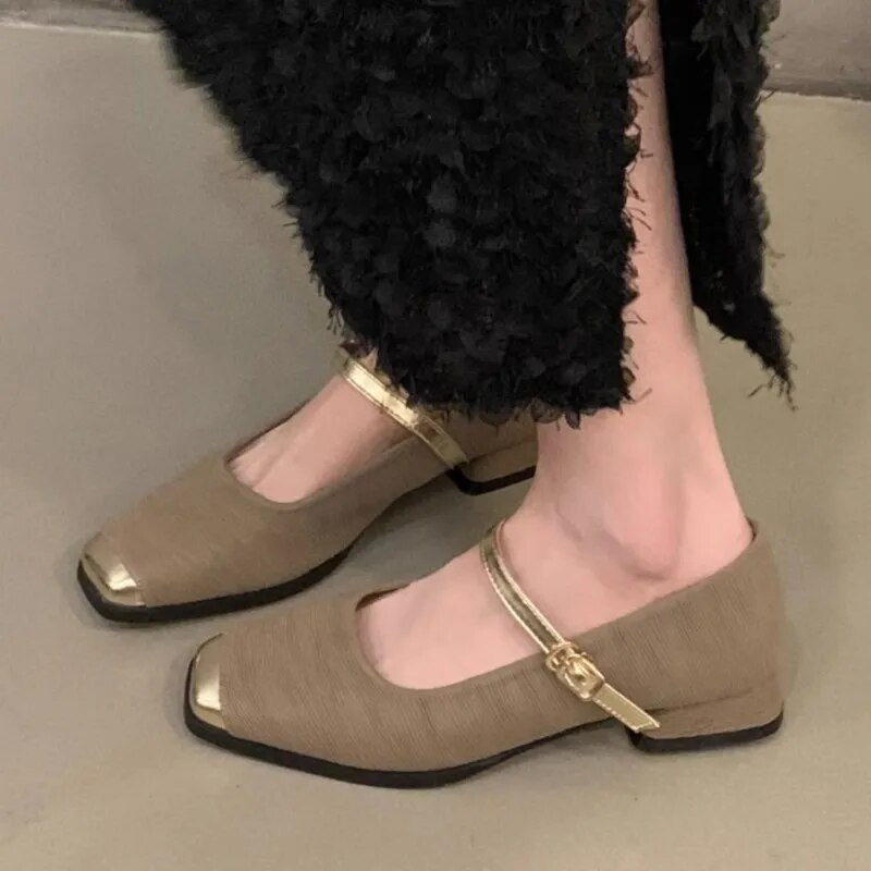 Jauni sieviešu plakanie apavi Zelta purngals Mary Janes kurpes savārstījums Ballet Flats Zempapēžu dizaineru apavi sievietēm Rudens pavasaris 1561N