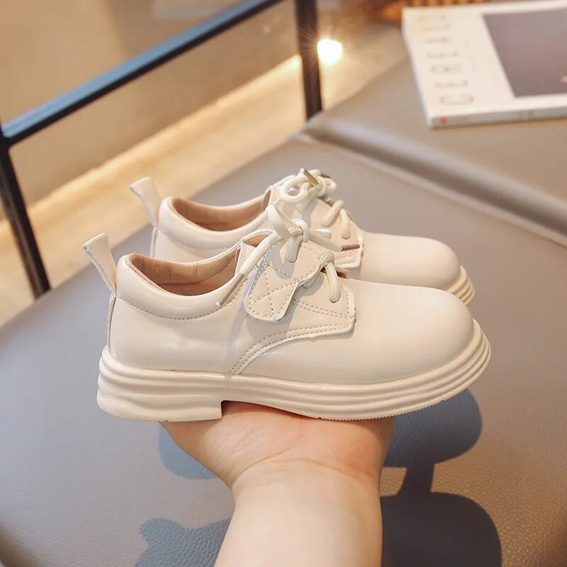 Dječje kožne cipele za dječake Djevojčice Unisex Dječje školske crne cipele na vezanje Meka moda 2023. Proljetne nove ležerne tenisice 26-36