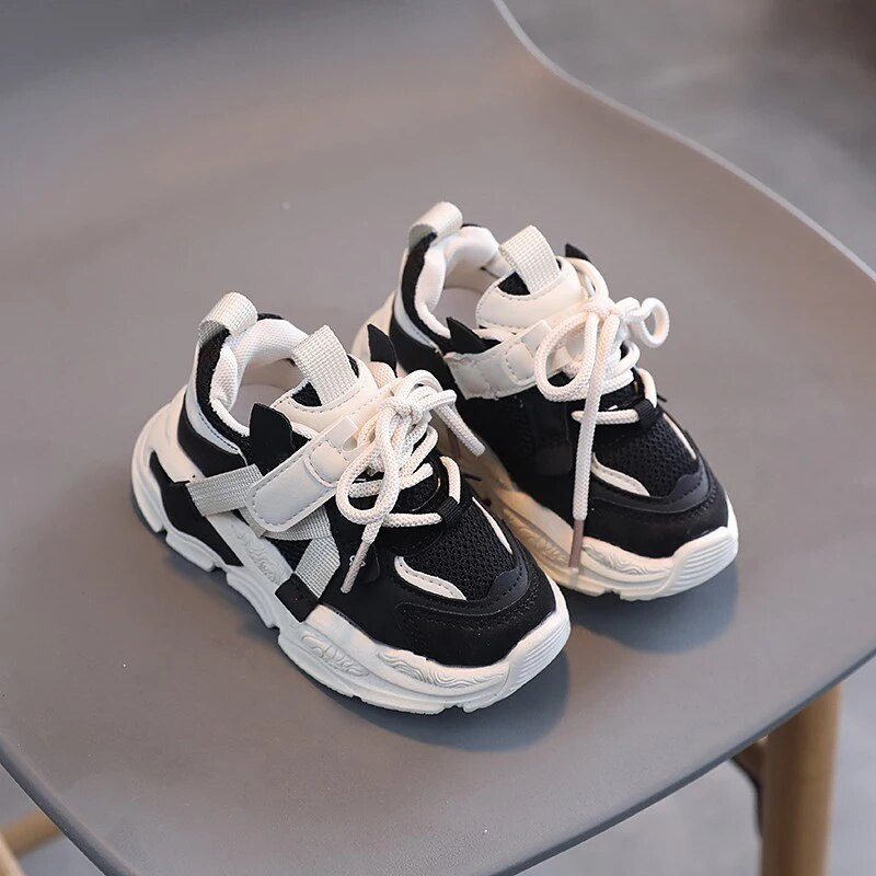 Bērnu sieta elpojoši sporta apavi Unisex TPR ikdienas sporta apavi Toddler Zēniem Meitenes skriešanas apavi Bērnu teniss 3 4 5 6 gadi