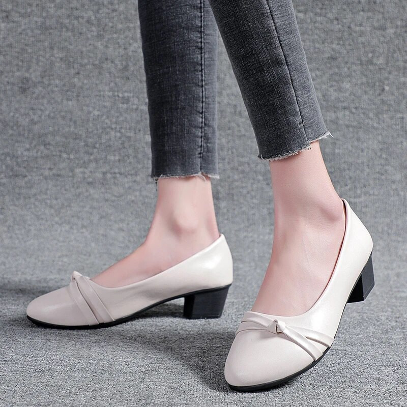 Naujo stiliaus Doudou batai su karvės sausgysle ir minkštu padu, plokščiapadžiai, smailūs darbo batai, patogūs minkštos odos batai moterims