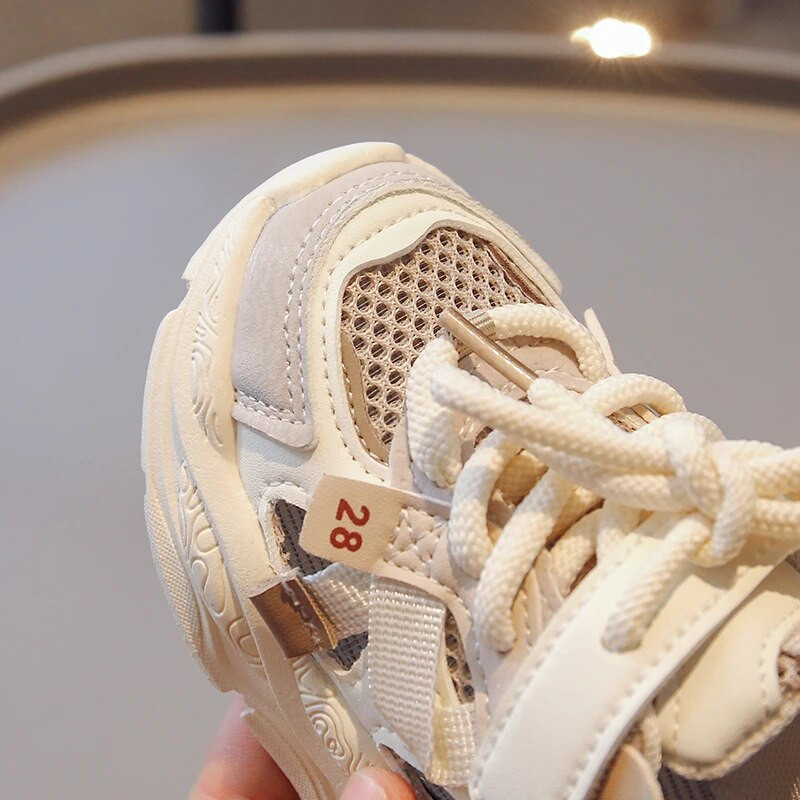 Ljetna dječja mrežasta prozračna sportska obuća Unisex TPR Izdubljene ležerne tenisice Dječaci Djevojčice Tenisice za trčanje Dječji tenis 3-16 g