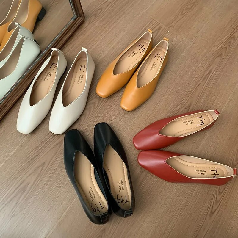 2023-as női csónakcipők, négyszögletes orrú, vintage lapos fekete naplopók Kényelmes puha bőrcipő női, nagy méretű ősznek