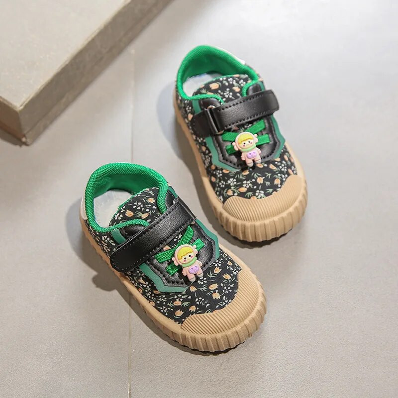 Dječje ležerne cipele Proljeće 2023. Nove slatke cvjetne cipele za djevojčice Dječje platnene cipele s mekim dnom iz crtanih filmova Tenisice