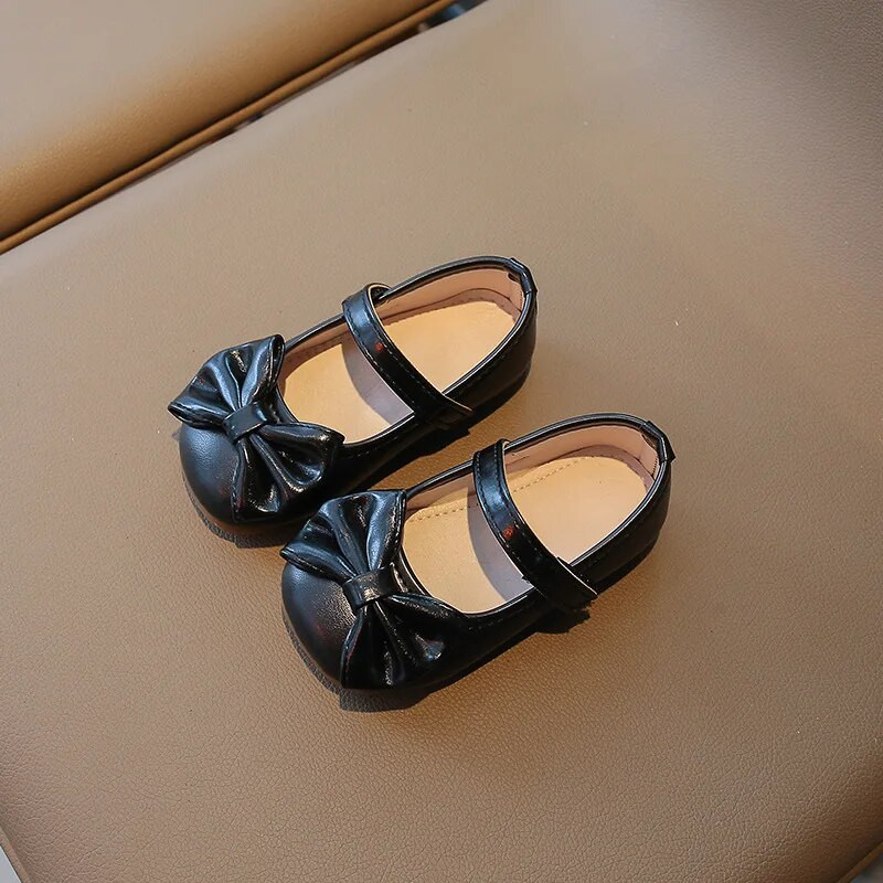 Male kožne cipele s mašnom za djevojčice Proljeće Jesen Nove dječje protuklizne meke udobne dječje cipele s ravnom petom Modne dječje cipele J116