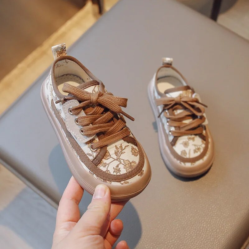 Dječja tenisica za djevojčice 2023. Proljeće, nova korejska verzija, dječje protuklizne lagane cipele za slobodno vrijeme, dječja modna cvjetna dječja cipela