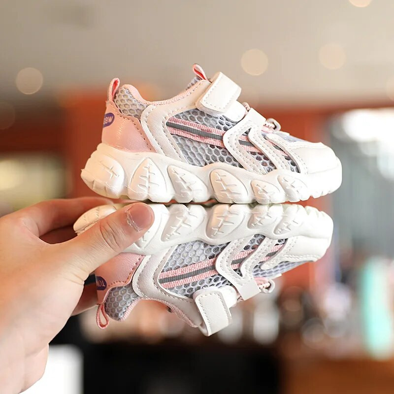 Ljetna dječja modna sportska obuća za dječake 2022., trčanje, slobodno vrijeme, prozračna dječja obuća za van, lagane tenisice, cipele 21-30.